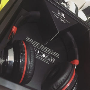 Headphone Wireless Bluetooth JBL Synchros S44